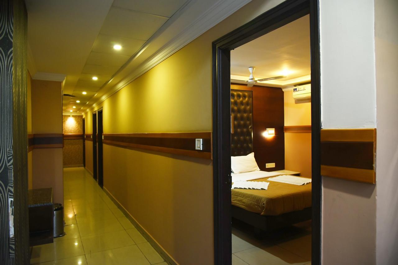 Grand Choice Hotel Bengaluru Kültér fotó