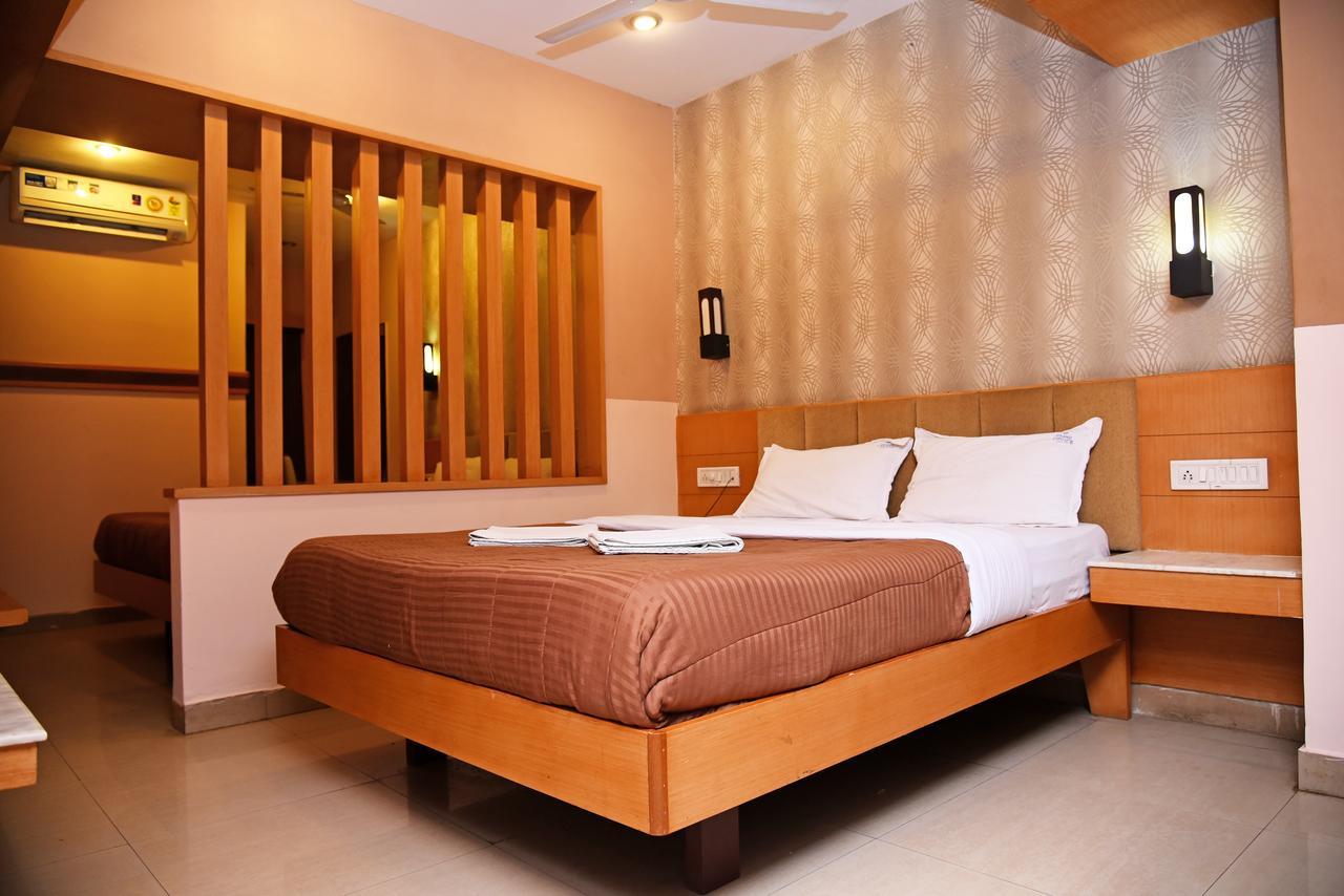 Grand Choice Hotel Bengaluru Kültér fotó