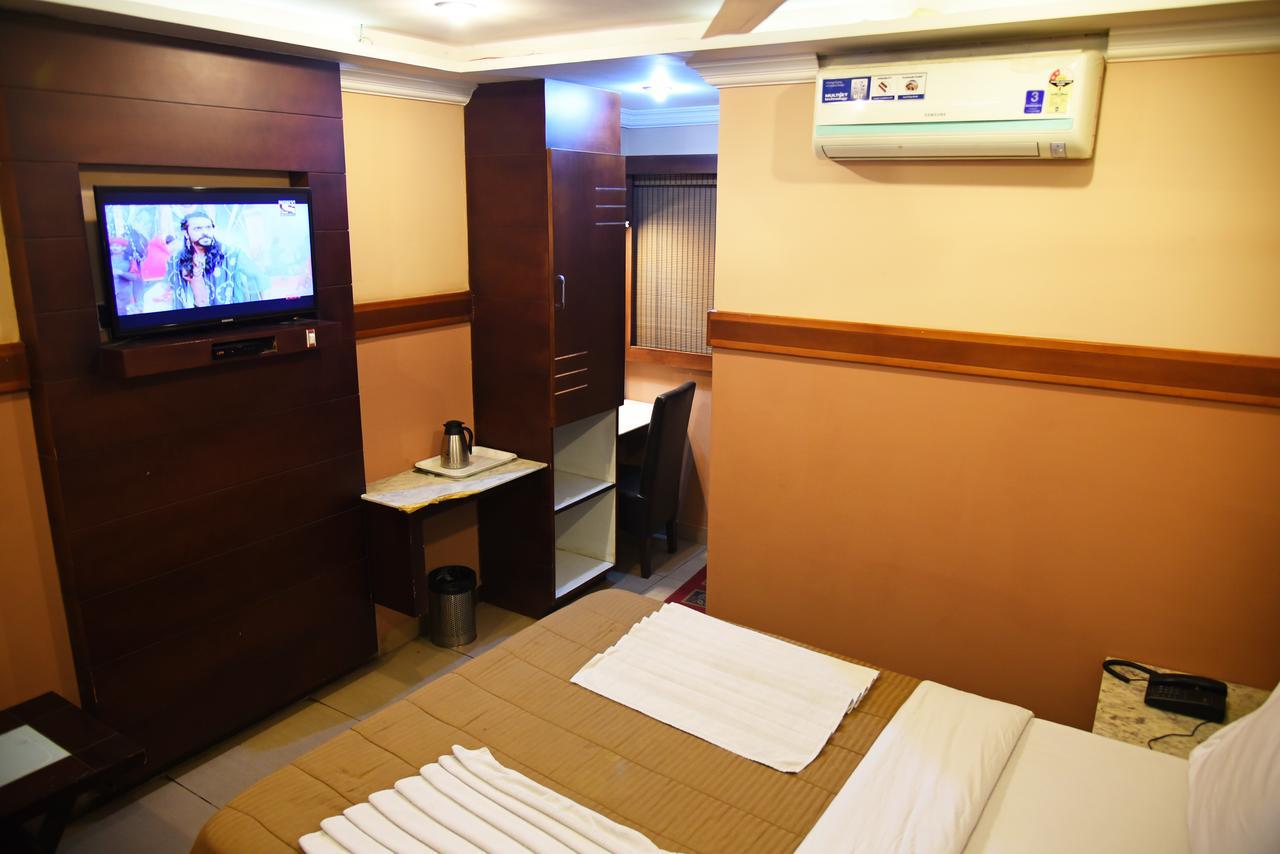 Grand Choice Hotel Bengaluru Kültér fotó